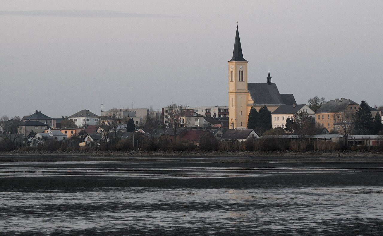 Dolní Benešov