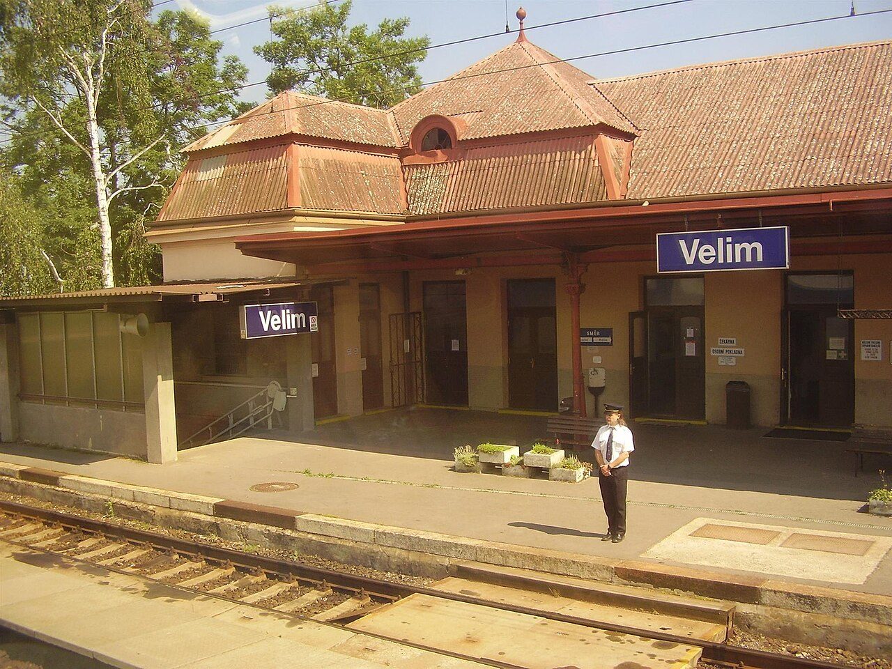 Velim