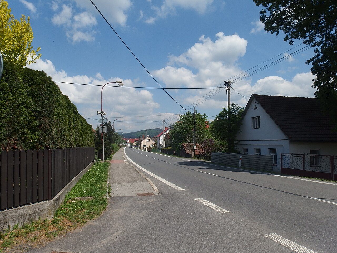 Leskovec