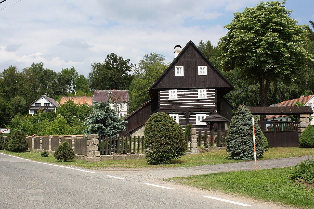 Tuhaň