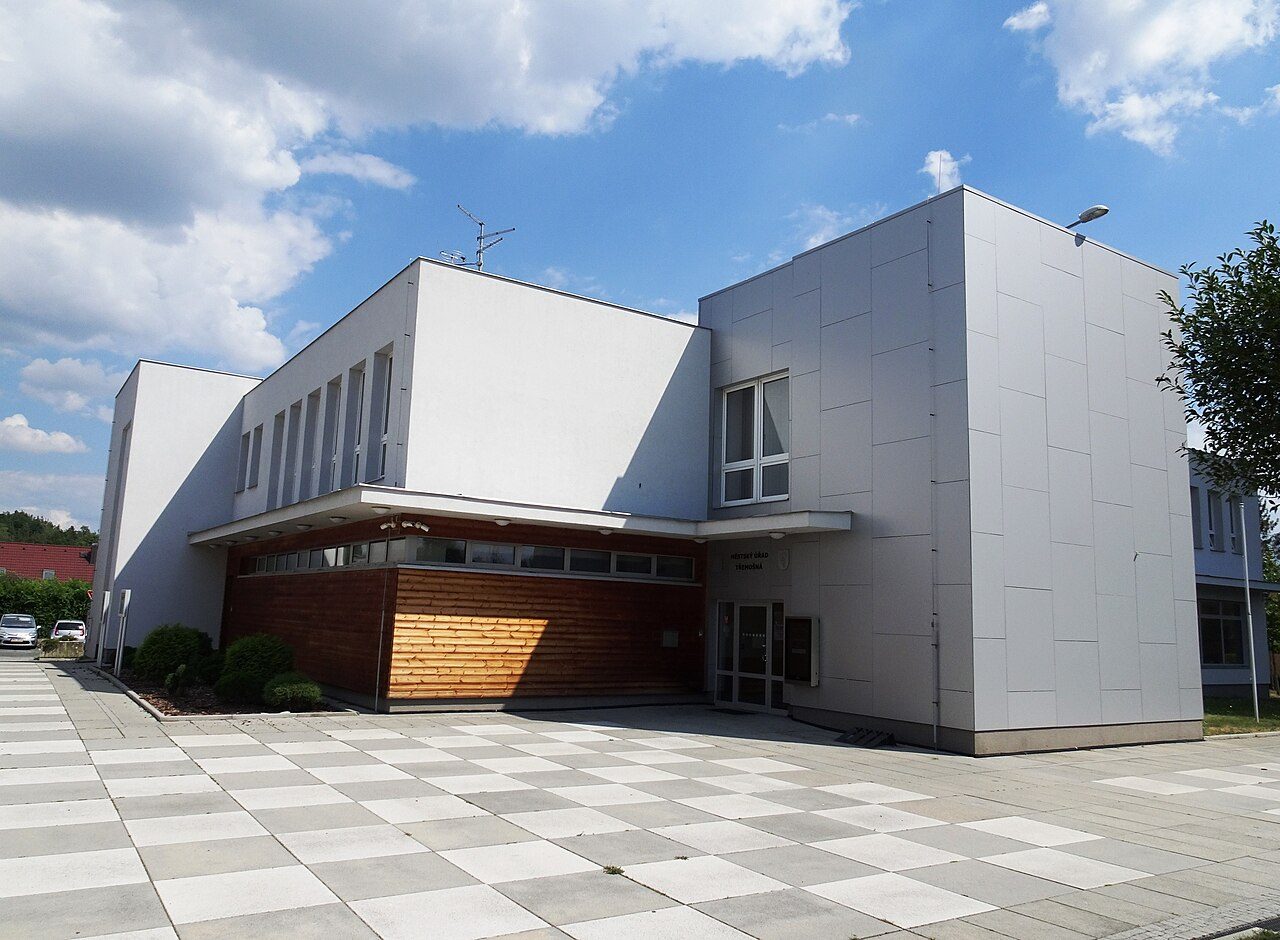 Třemošná