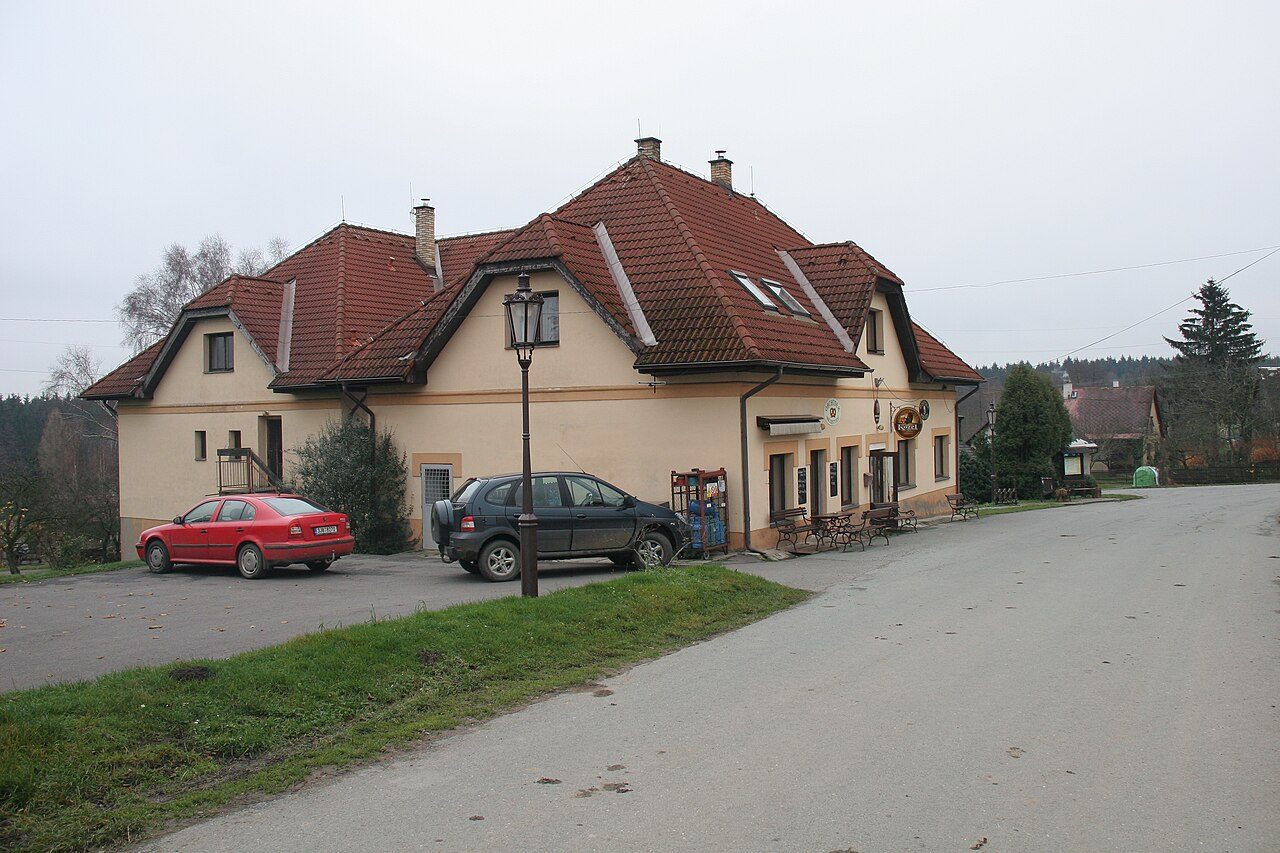 Krásné