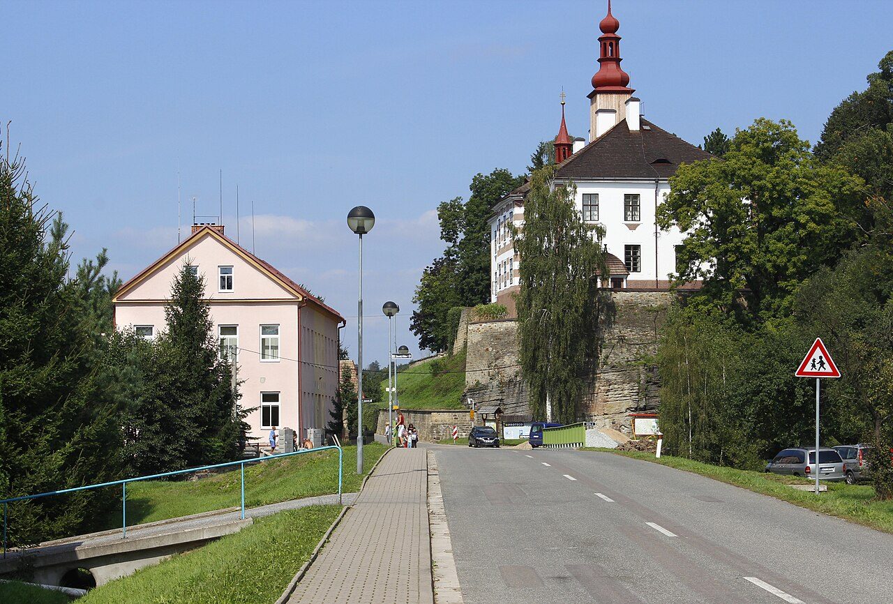 Podbřezí