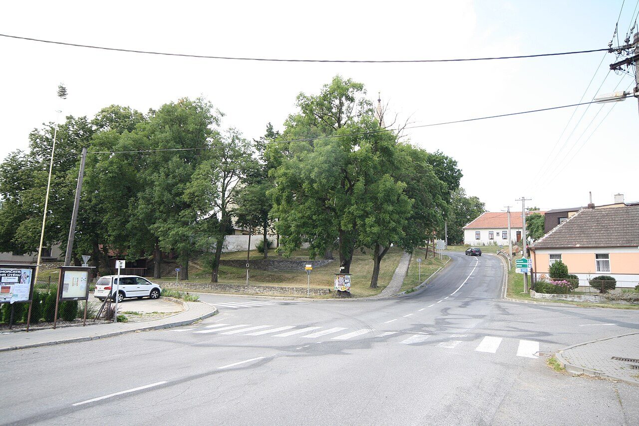 Jinošov